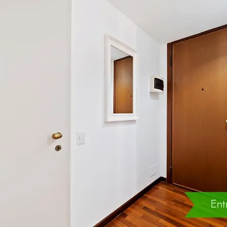 Apartment Lovely In The Hearth Of Brera By Rentopolis Milan