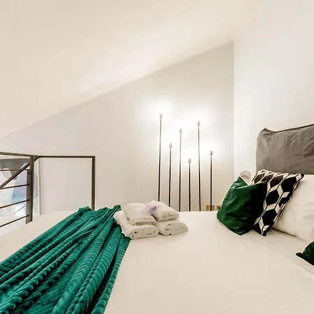 Lovely In The Hearth Of Brera By Rentopolis Apartment