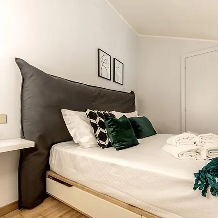 Lovely In The Hearth Of Brera By Rentopolis Apartment *